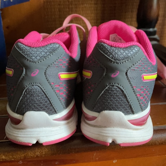 ASICS Gel Storm 2 running shoes - Picture 2 of 6